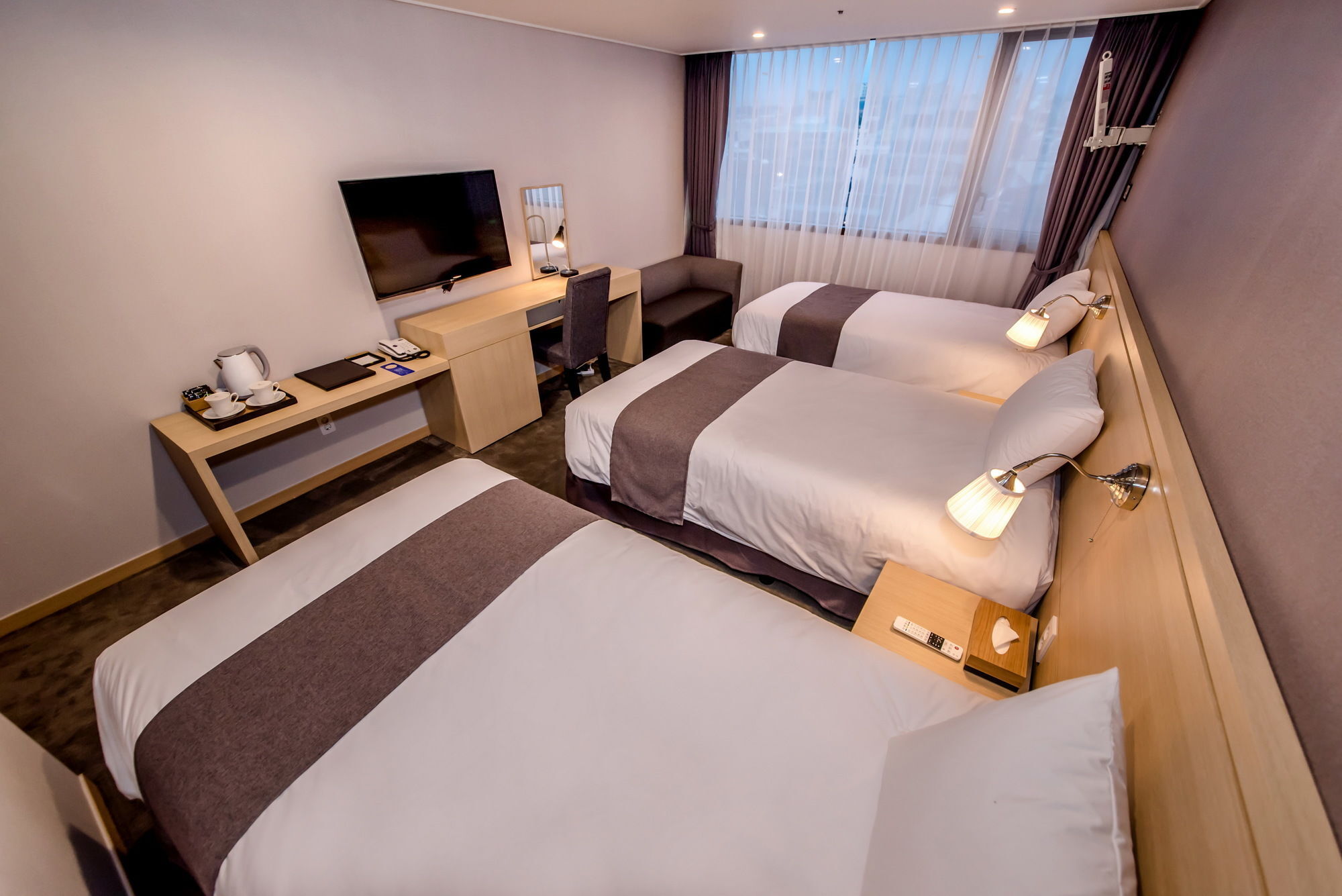 Hotel Shalom Чеджу Екстериор снимка