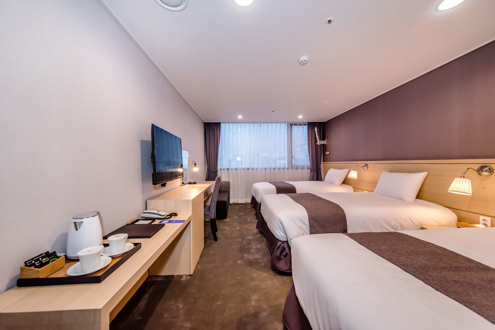 Hotel Shalom Чеджу Екстериор снимка